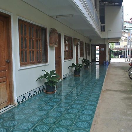 Muang Phônsavan Nice Guesthouse מראה חיצוני תמונה