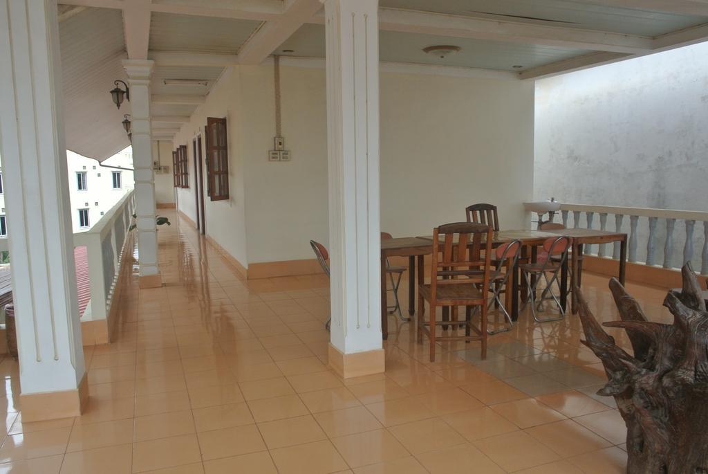 Muang Phônsavan Nice Guesthouse מראה חיצוני תמונה